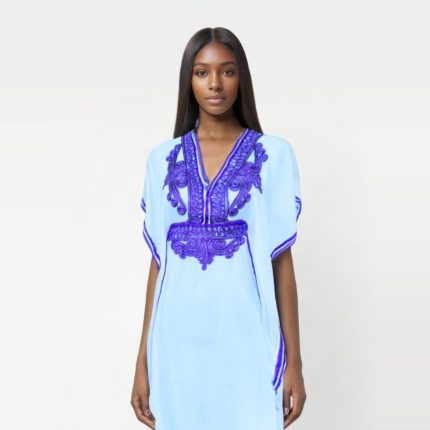 2023111223511809|Vestido marroquí blanco con diseños en violeta|Vestido marroquí blanco con diseños en violeta|Vestido marroquí blanco con diseños en violeta
