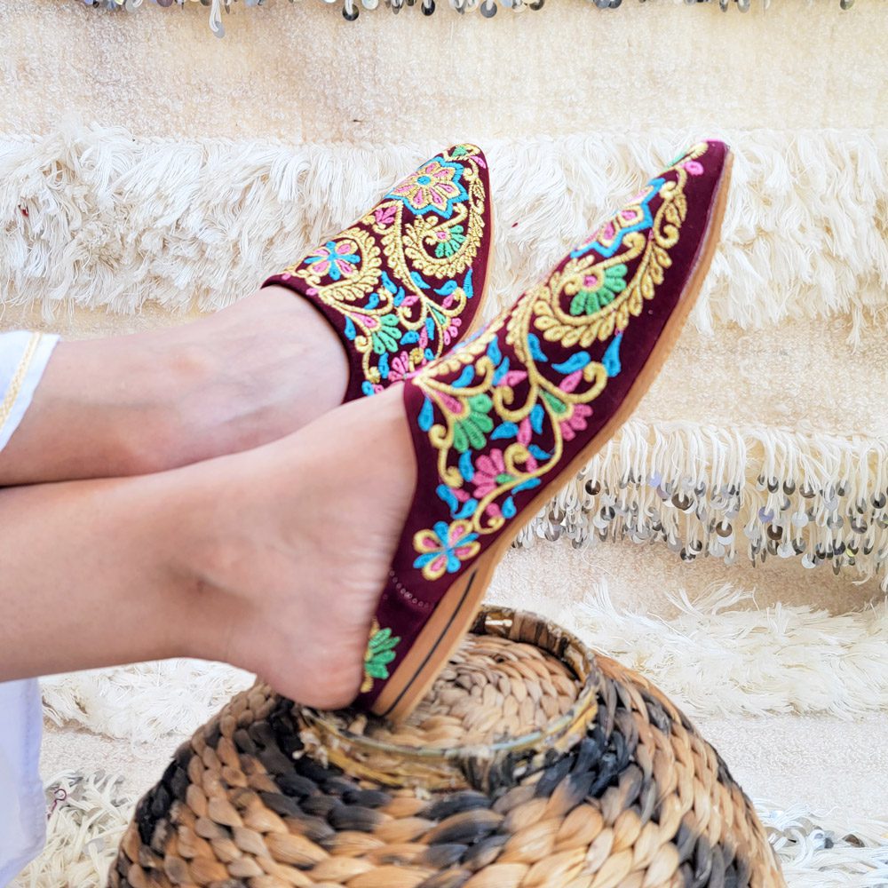 babucha burdeo 2 con bordados de flores babucha burdeo 2 con bordados de flores|babucha burdeo 2 con bordados de flores|babucha burdeo 2 con bordados de flores