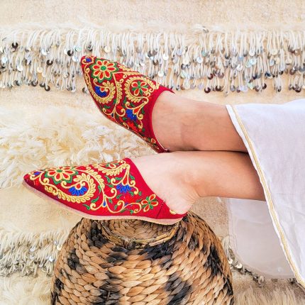 babucha roja con bordados de flores|babucha roja con bordados de flores|babucha roja con bordados de flores|babucha roja con bordados de flores