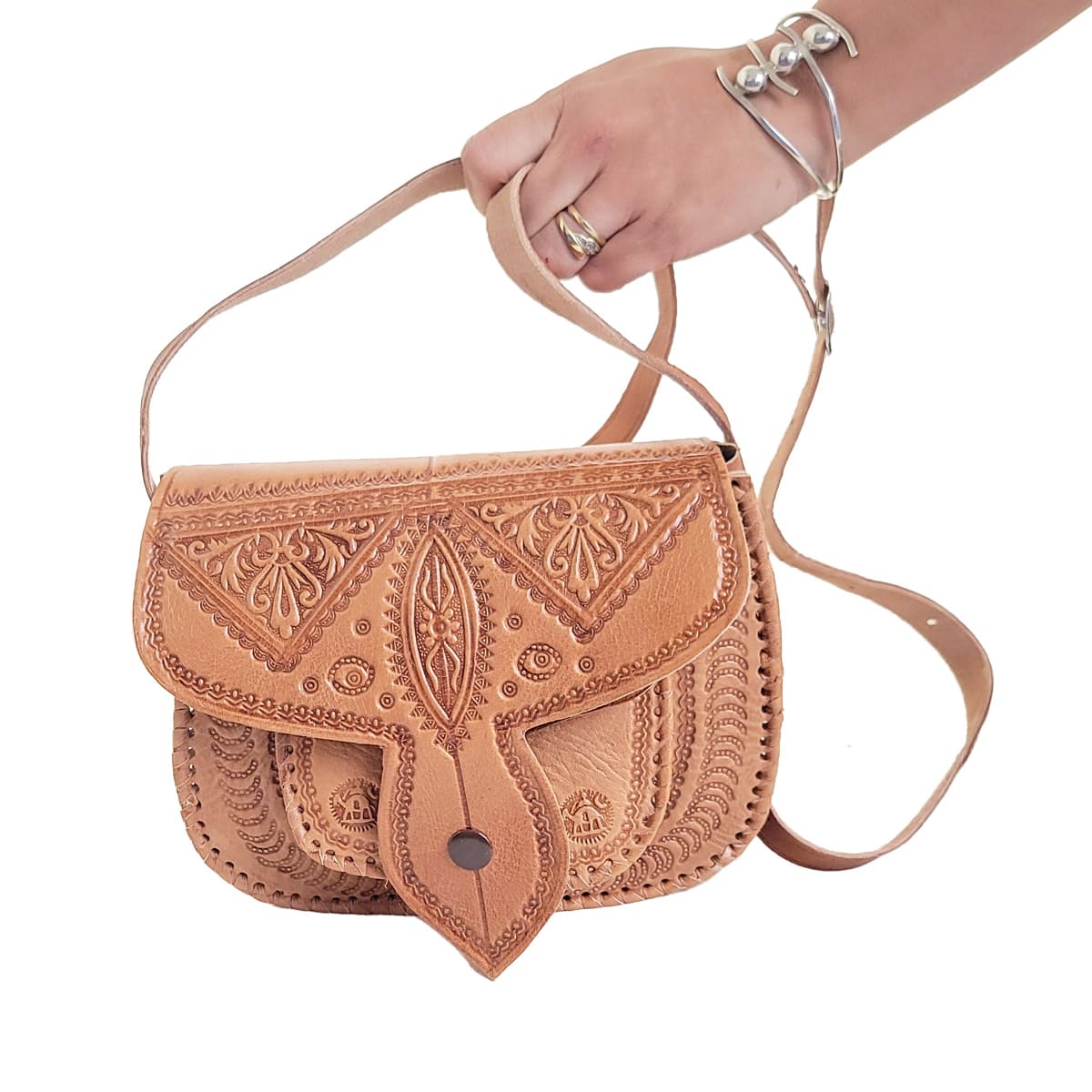 ▷ Bolso Cruzado de cuero camel con broche en punta bolso étnico