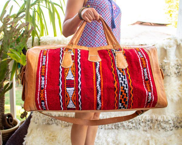 Bolso de viaje de cuero y Kilim