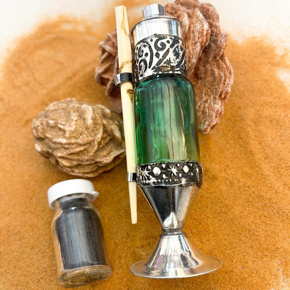 set de kohl marroqui 1 frasco 1 botella verde 1 aplicador set de kohl marroqui 1 frasco 1 botella verde 1 aplicador