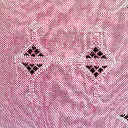 cojin sabra rosado color flamenco 3